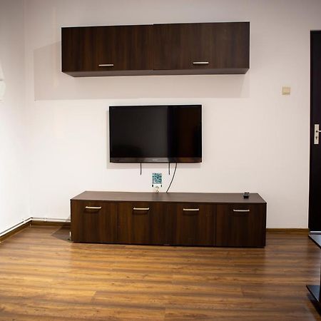 יאשי Escape To Comfort: Central Home Tudor Vladimirescu מראה חיצוני תמונה